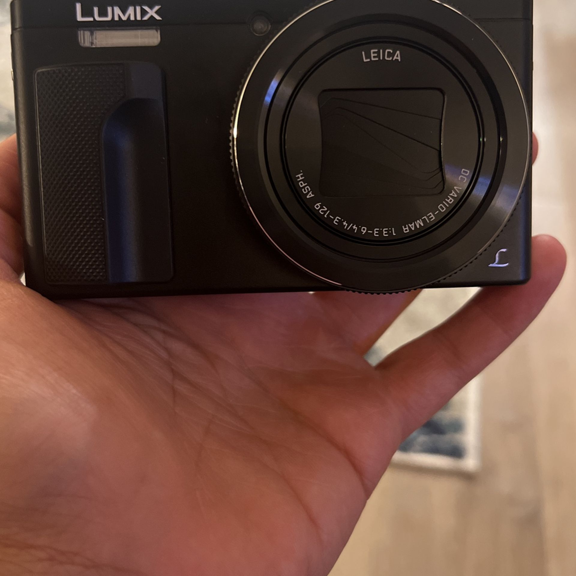 Lumex Camera 