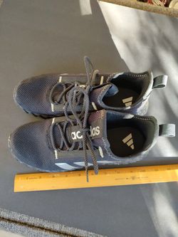 Kids Adidas Shoes Size 6 1/2 Boys Pre-owned Very Nice