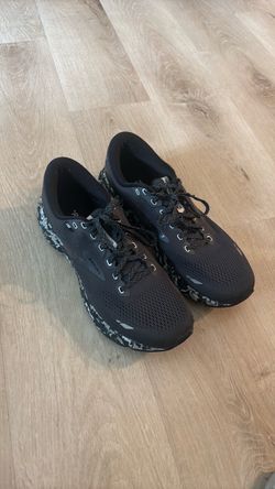 Brooks Running Shoes Size 12 Mens