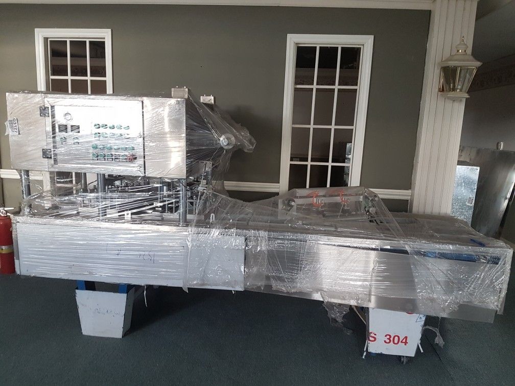 Box Capper Machine