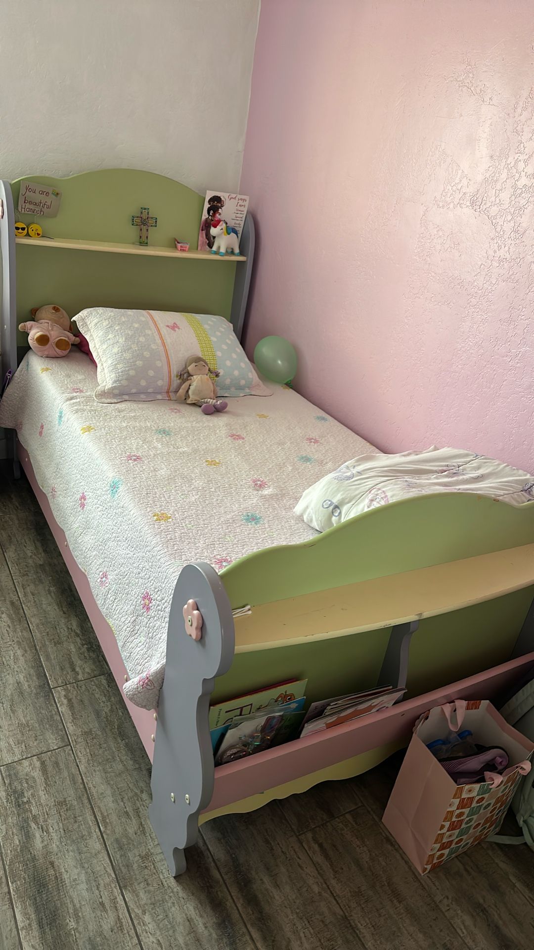 Girl Bed Set