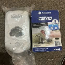 Antibacterial soap dispenser with refills