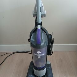 Dirt Devil Vacuum Cleaner