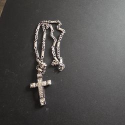 Beautiful cross with silver chain