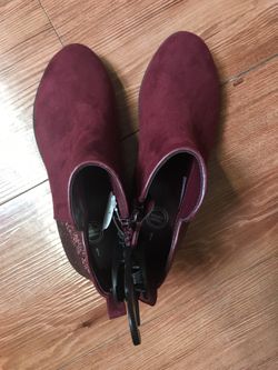 NWT girls boots size 1 2 3