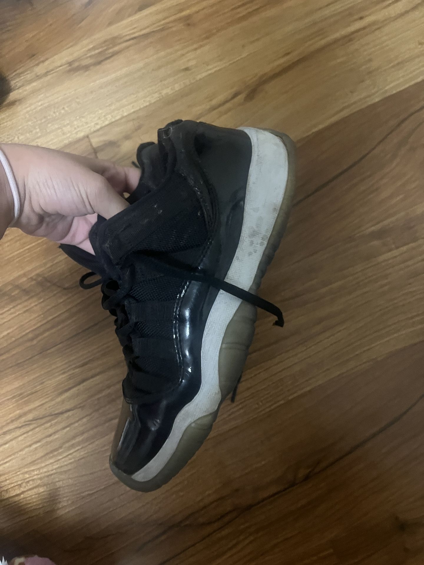 AIR JORDAN 11 SPACE JAM