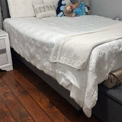 Bed Frame And Mattress 