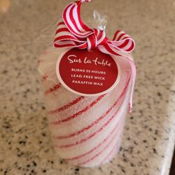 NEW Sur la table Christmas Candle!