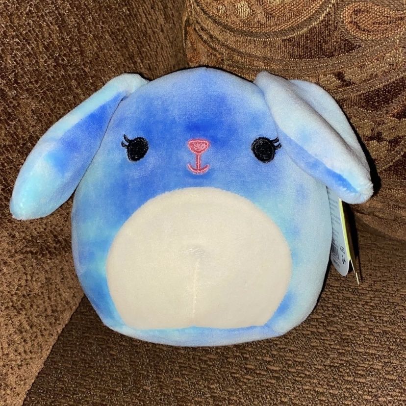 NWT Bobby the Bunny 5" Squishmallow