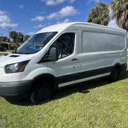2019 Ford Transit