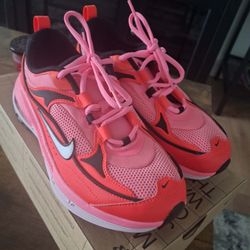Nike Women Sneakers