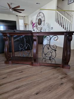 Entry wood table
