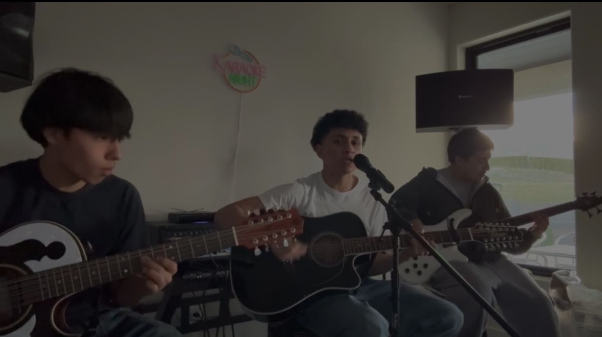 Grupo Local / Tri Cities, Wa