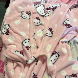 Hello Kitty Robe 