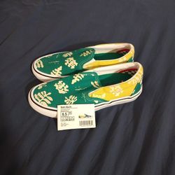 Vans Green Slip On Size 6.5 Mens 