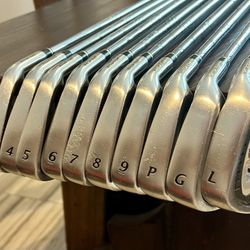 Wilson Staff Ci6 Iron Set: 3-L