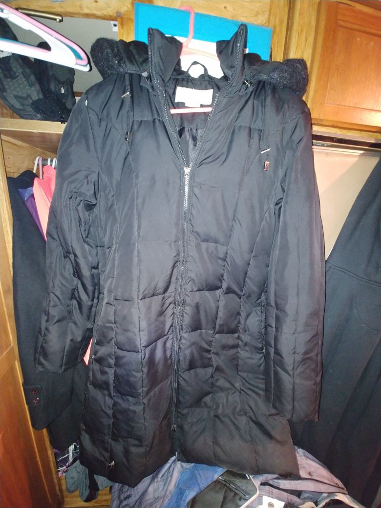Michael kors long black coat with fur hood medium