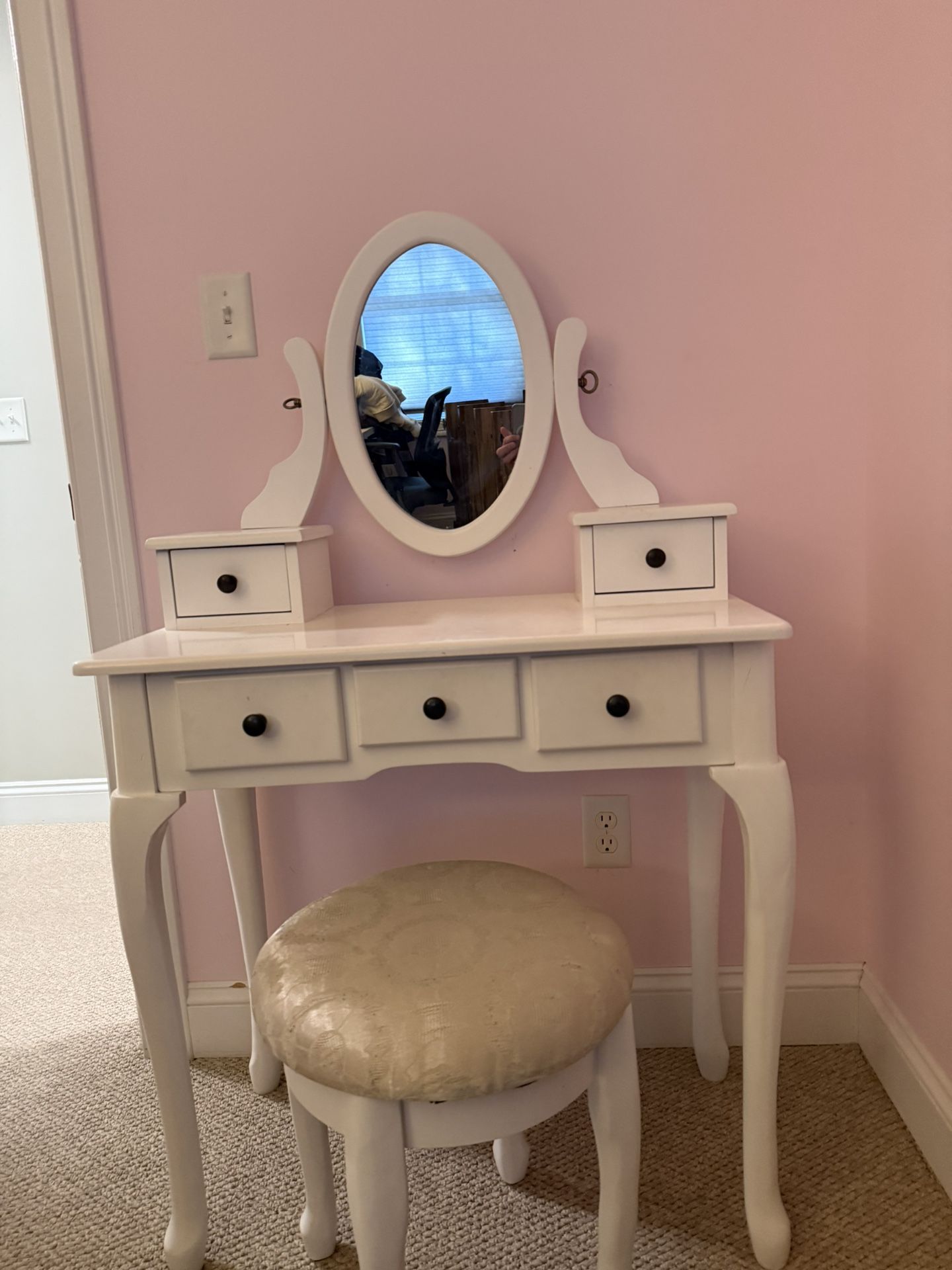 Makeup Vanity - Child/teenager