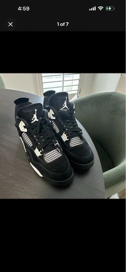 Jordan 4 white Thunder size 12