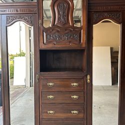 Armoire That Isn’t Made Anymore 