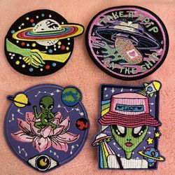 alien iron on patches NEW (shipping only )