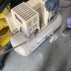 Air Compressor 