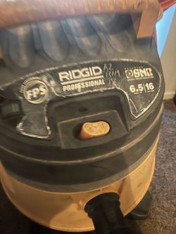 Professional shop vac