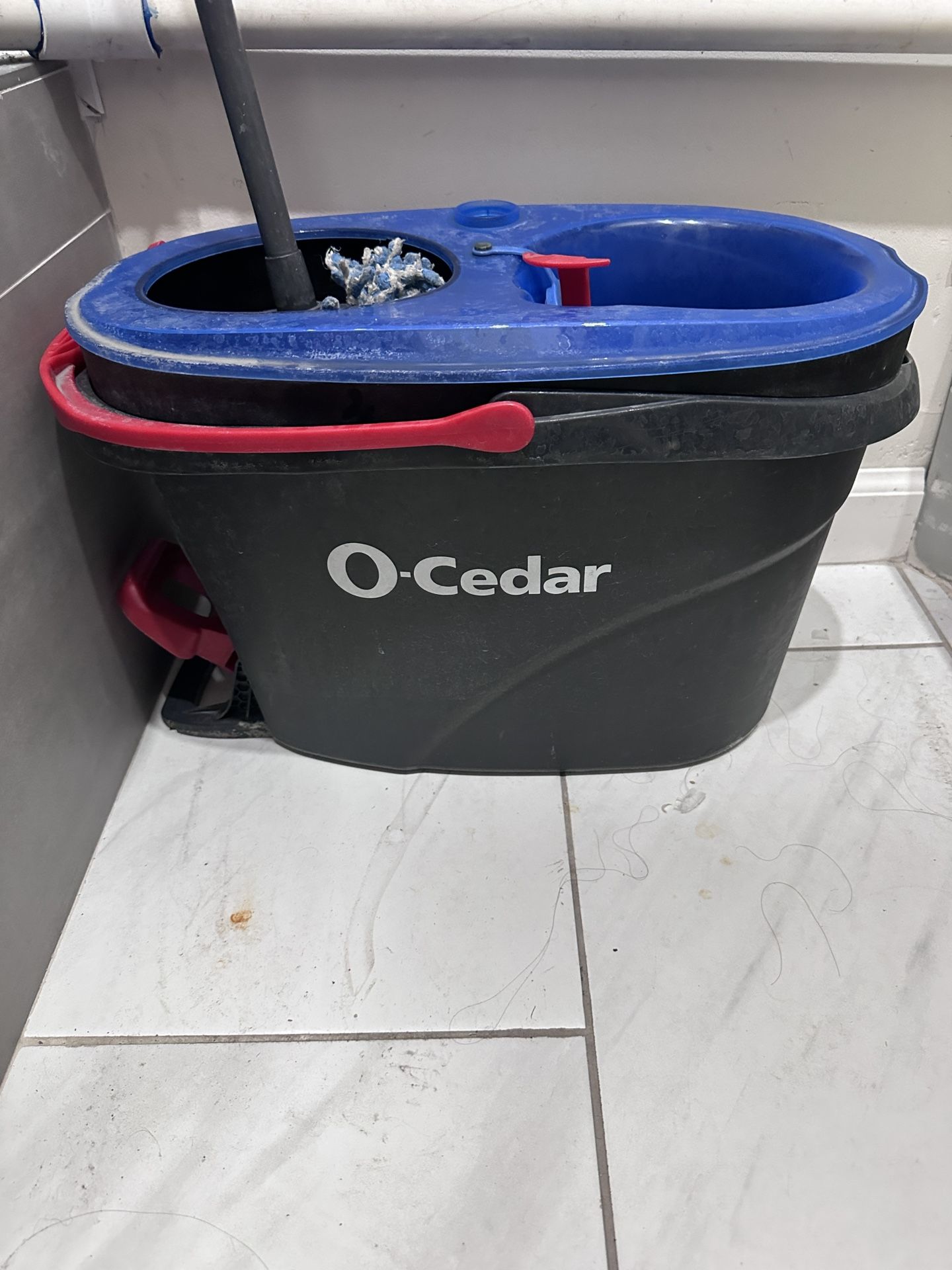 EasyWring Microfiber Spin Mop with Bucket System