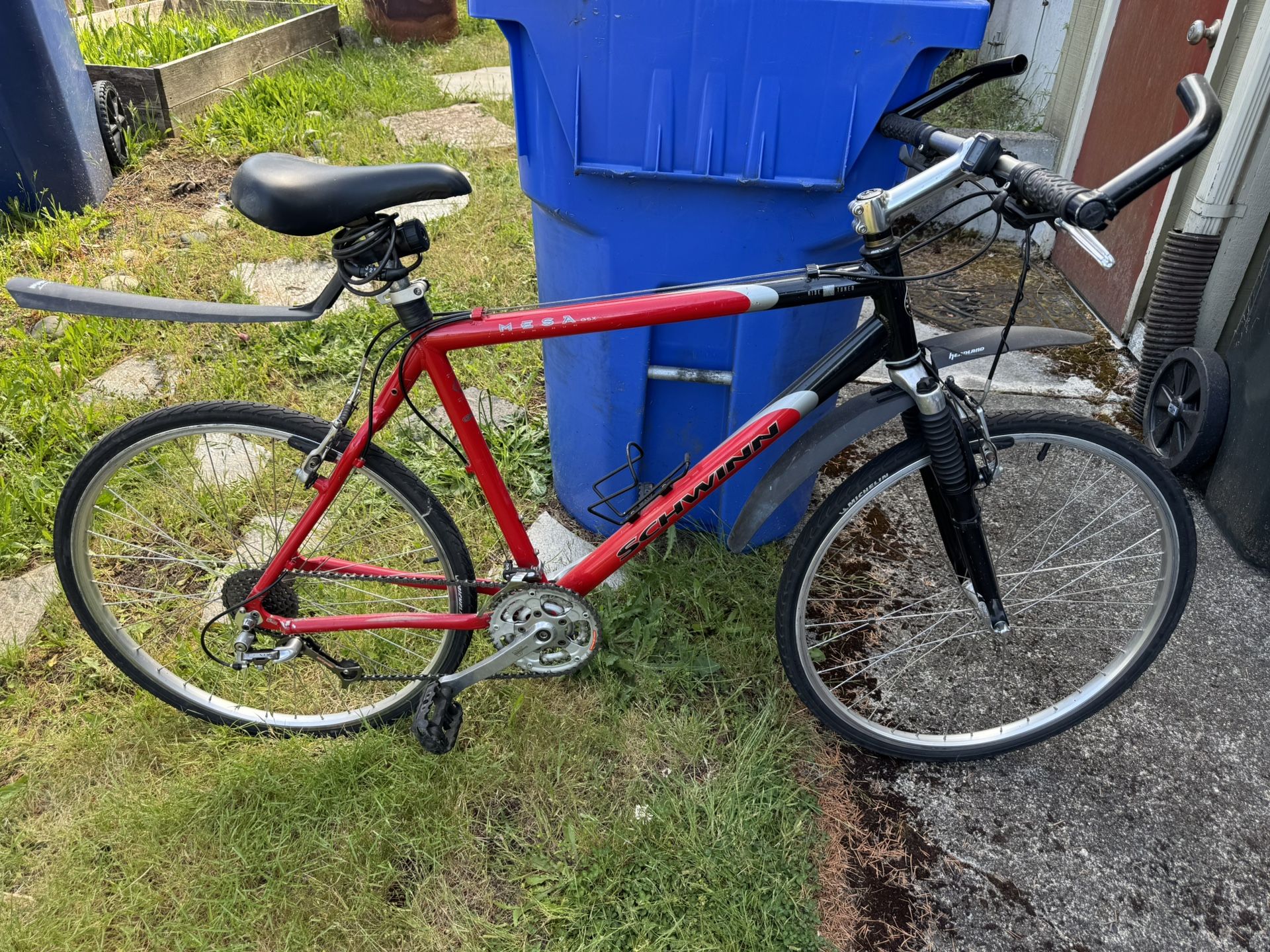Schwinn bike with Cateye Mity 3 computer