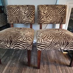 2 Chairs