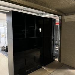 New storage cabinet set