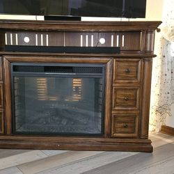 ALLEN & ROTH Fireplace & Media Mantle