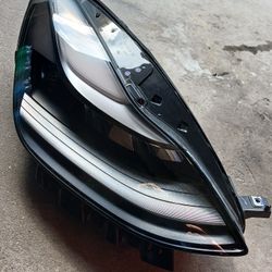 TESLA MODEL 3 HEADLIGHT LED OEM right side 2021-2023 