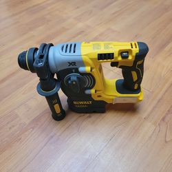 DEWALT 20V XR BRUSHLESS DCH273 ROTARY HAMMER PERFECT CONDITION 