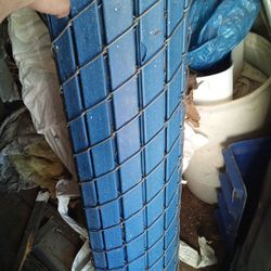 4ft Tall Chain Link Fabric With Blue Slats