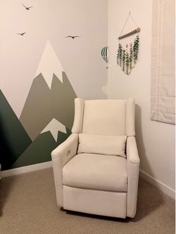 Babyletto Kiwi Electronic Recliner Nursing Chair with USB Port