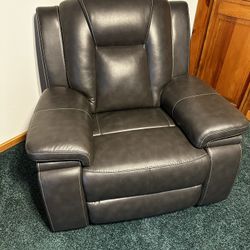 Recliner