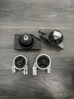 Hyundai Accent Kia Rio Motor Mounts 