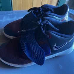 Boys Shoes, Size 2