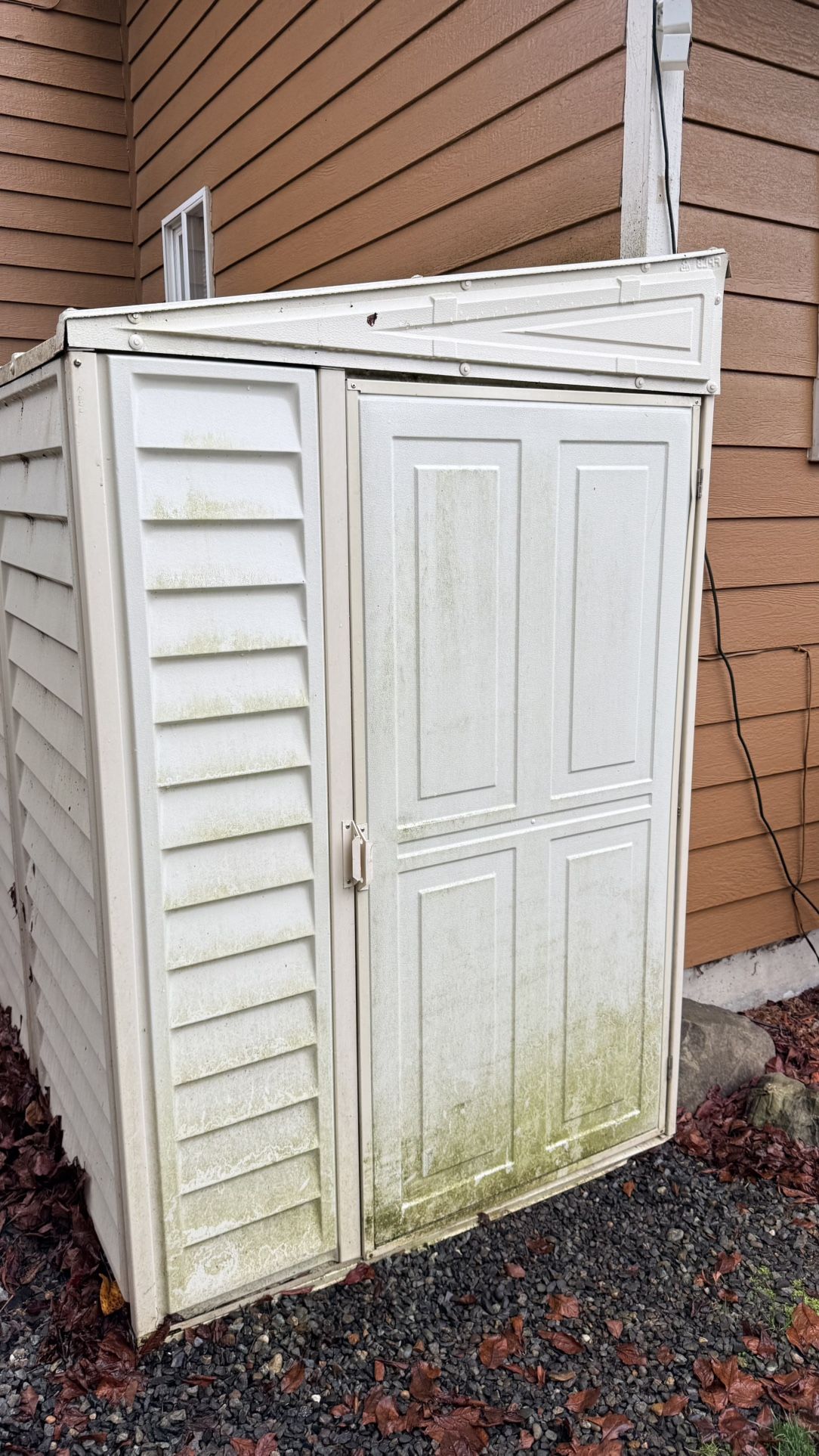 Free shed 4’ By 6’ Feet Need To Go Today