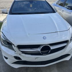 Mercedes for Parts or Fix