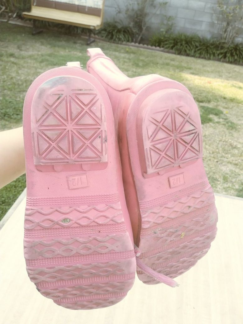 Girls Gap bubblegum pink rainboots
