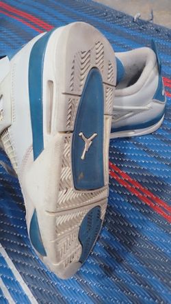 Tenis jordan size #6