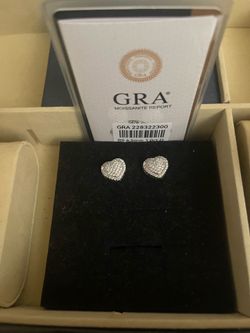 Women’s HEART GRA EARRINGS