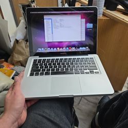 Macbook Pro 13 2011
