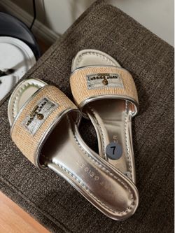 Kurt sandals