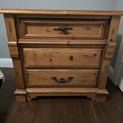 Small Pine 3 Drawer Dresser