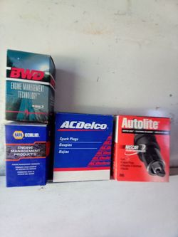 61 BELL AIR Engine  part's  sale 50.00 for all
