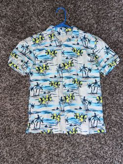 Hawaiian button up shirt Size L (14-16)