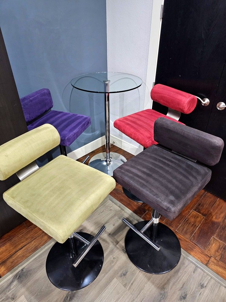 Bar Height Table And Chairs